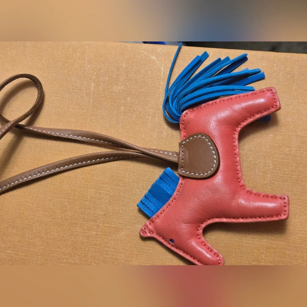 Hermès Red Horse-Shaped Bag Charm - Picture 7 of 11